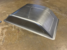 Load image into Gallery viewer, Raised bed floor tubs