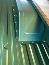 Load image into Gallery viewer, Raised bed floor tubs