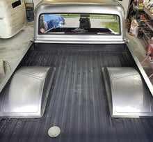 Load image into Gallery viewer, Raised bed floor tubs