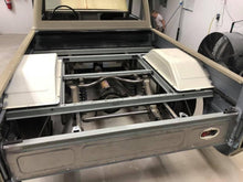 Load image into Gallery viewer, Raised bed floor tubs