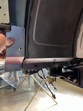 Load image into Gallery viewer, 88-98 C/1500 OBS STATIC Drop Inner Fenders