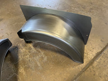 Load image into Gallery viewer, 88-98 OBS Stage 2 Inner Fenders