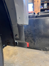 Load image into Gallery viewer, 88-98 C/1500 OBS SPEC Chassis Inner fenders