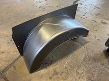 Load image into Gallery viewer, 88-98 OBS Stage 2 Inner Fenders